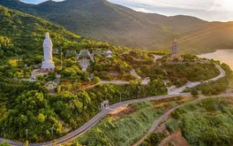 Chùa Linh Ứng Sơn Trà – Điểm du lịch tâm linh nổi tiếng của Đà Nẵng