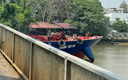 Khởi tố vụ tàu hàng đâm hỏng cầu Ghềnh làm tê liệt tuyến đường sắt Bắc – Nam
