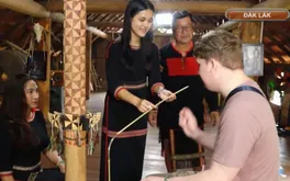 Buôn Akŏ Dhông trong cảm nhận của du khách quốc tế