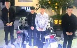 Ba thanh niên giả danh "tổ 373" chặn xe thu tiền bị bắt quả tang