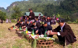 Sú Khon Khoài - Lễ hội độc đáo của người Lự ở Lai Châu