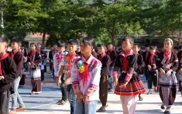 Lai Châu đưa trang phục truyền thống vào trường học