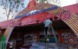 Sắc màu văn hóa dân tộc Mông hội tụ về Điện Biên