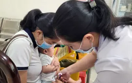 TP. Hồ Chí Minh: Gia tăng ca bệnh ho gà ở trẻ chưa được tiêm vaccine