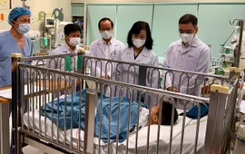 Bộ trưởng Bộ Y tế: Ưu tiên điều trị tốt nhất cho bệnh nhi liên quan vụ việc tại Bệnh viện Đa khoa tỉnh Nam Định