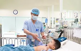 Bé trai trong vụ tai nạn giao thông ở Nam Định đã ổn định, được BHYT chi trả toàn bộ viện phí