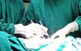 Loét tì đè - mối nguy hiểm thầm lặng cho người nằm bất động dài ngày