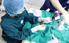 Nghệ An: Cứu sống bệnh nhân 70 tuổi bị tràn dịch màng tim do lao