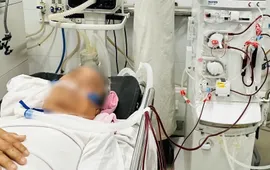 Bệnh nặng tái phát khi đang du lịch, cụ ông vượt cửa tử nhờ lọc máu hiện đại