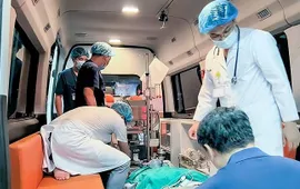 Giành lại sự sống cho bé gái 11 tuổi nhờ ECMO lưu động giữa đêm từ Hà Nội đến Ninh Bình
