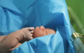 Kích hoạt “độ tuổi vàng” sinh con