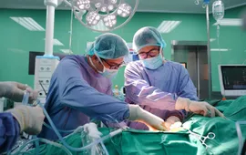 Cô gái trẻ thường xuyên tăng huyết áp không ngờ mắc u tuyến thượng thận