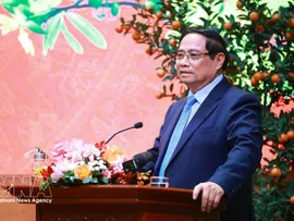 PM hosts New Year reception for outstanding artists, journalists, athletes