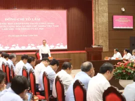 Top leader urges Hanoi to pursue faster, higher-quality growth