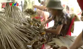Rộn ràng làng nghề bánh ú tro dịp Tết Đoan Ngọ