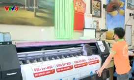 Dịch vụ thay đổi biển quảng cáo nhộn nhịp khi sáp nhập tỉnh