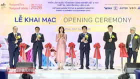 Textile industry expo gathers over 1,000 firms