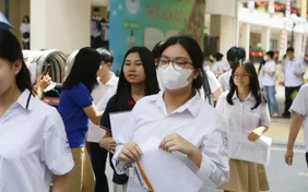 Hơn 100.000 học sinh Hà Nội thi lớp 10 với nhiều thay đổi mới