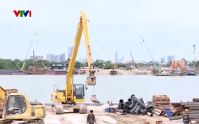 Hàng trăm công nhân tại các dự án giao thông ở Hà Nội  thi công xuyên lễ