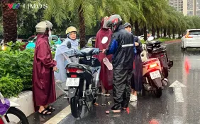 Bắc Bộ mưa dông diện rộng, nhiều nơi ở Trung Bộ nắng nóng