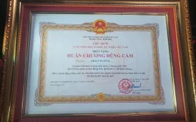 Chủ tịch nước truy tặng Huân chương Dũng cảm đối với Trung tá Trần Văn Tùng