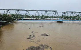 Mưa lớn dịch dần lên phía Bắc, lũ trên sông từ Quảng Trị đến Huế có thể vượt báo động 2