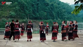 Mountain melodies of Xa Phó people | Vibes of Vietnam
