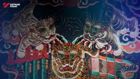 The Art of Copper Wire and Quartz Sand | Vibes of Vietnam