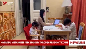 Overseas Vietnamese seek stability through residency exams