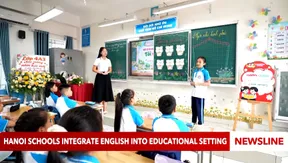 Hanoi schools integrate English into educational setting