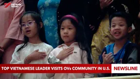 Top Vietnamese leader visits OVs community in U.S.