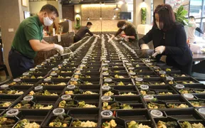 Group of Hà Nội residents do their bit in fight against COVID-19