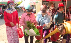 Những phụ nữ từ chối nilon