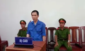 Mang súng đi cướp sòng đánh bầu cua, lĩnh án 8 năm 6 tháng tù