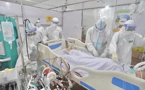 Y tế Việt Nam 2025: Hai quyết sách lịch sử về dân số và tài chính y tế