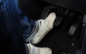 Rà côn: "Kẻ giấu mặt” khiến ly hợp xe số sàn nhanh xuống cấp