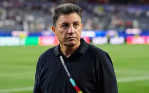 Iran bức xúc vì lịch trình khắc nghiệt tại World Cup 2026, HLV Ghalenoei chỉ trích FIFA