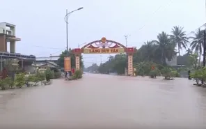 Mưa lớn gây ngập lụt nhiều nơi ở Quảng Trị