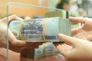 Nghiêm cấm mua cổ phần ngân hàng dưới tên cá nhân, pháp nhân khác