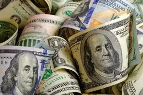 Tỷ giá USD hôm nay (18-4): Đồng USD giảm xuống mức thấp nhất trong nhiều tuần