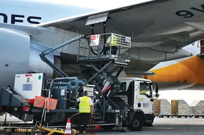 Ngành hàng không toàn cầu chật vật giữa ‘cơn bão’ chi phí