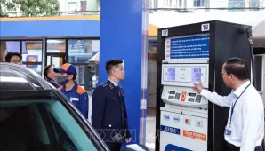 Phần lớn cửa hàng kinh doanh xăng dầu tại Hà Nội hoạt động bình thường