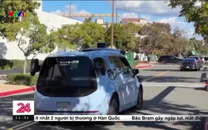 Mỹ: Dịch vụ taxi tự lái lên "đấu trường"cao tốc