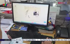 Xếp hàng dài chờ đăng kiểm