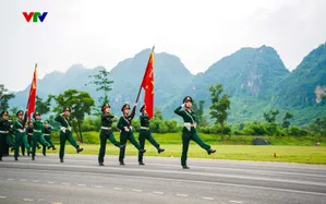 Hơn 7.000 chiến sĩ quân đội hợp luyện diễu binh, diễu hành 80 năm Quốc khánh ở Hà Nội