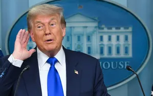 Ông Trump cân nhắc cấp "giấy phép tạm thời" cho lao động nhập cư