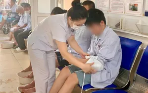 Phục hồi thành công liệt nửa người sau vỡ dị dạng mạch máu não cho bé trai 14 tuổi
