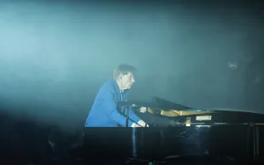 Nghệ sĩ Thụy Sĩ “đốn tim” khán giả trong “Khoảnh khắc vĩnh cửu”