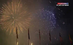 Không khí chào đón năm mới trên cả nước