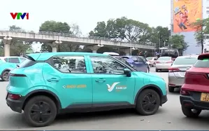 Gỡ vướng khi chuyển đổi taxi sử dụng xe điện